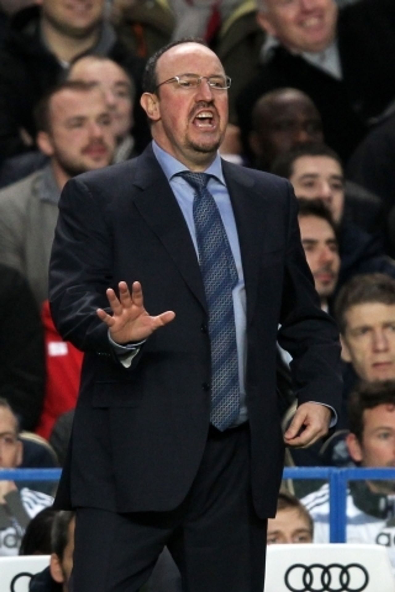 Benítez v Chelsea a protestující fanoušci - 4 - GALERIE: Benítez v Chelsea a protestující fanušci (6/10)