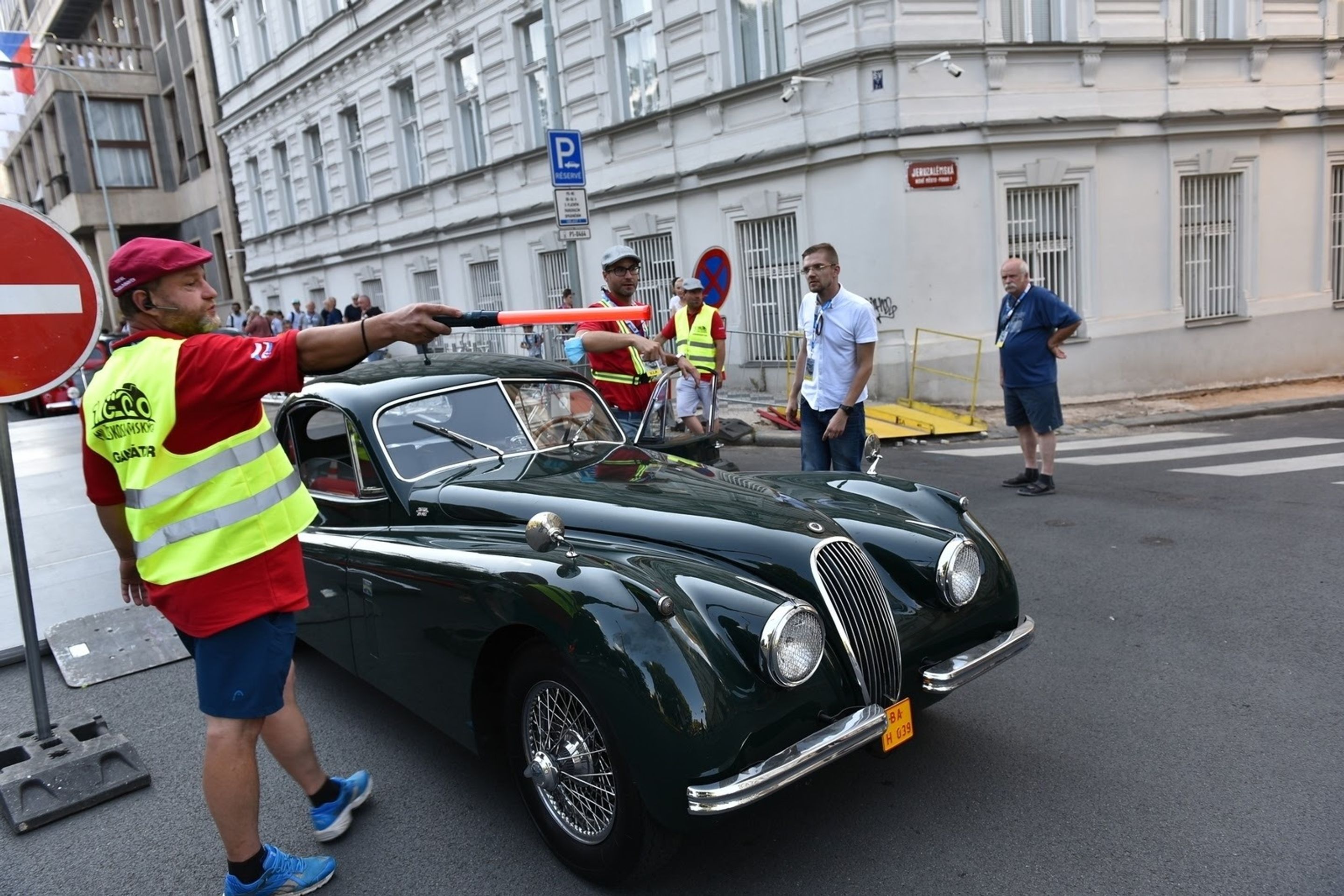 1000 mil československých - 27 - Fotogalerie: Unikátní stroje na startu závodu 1000 mil československých (2/15)