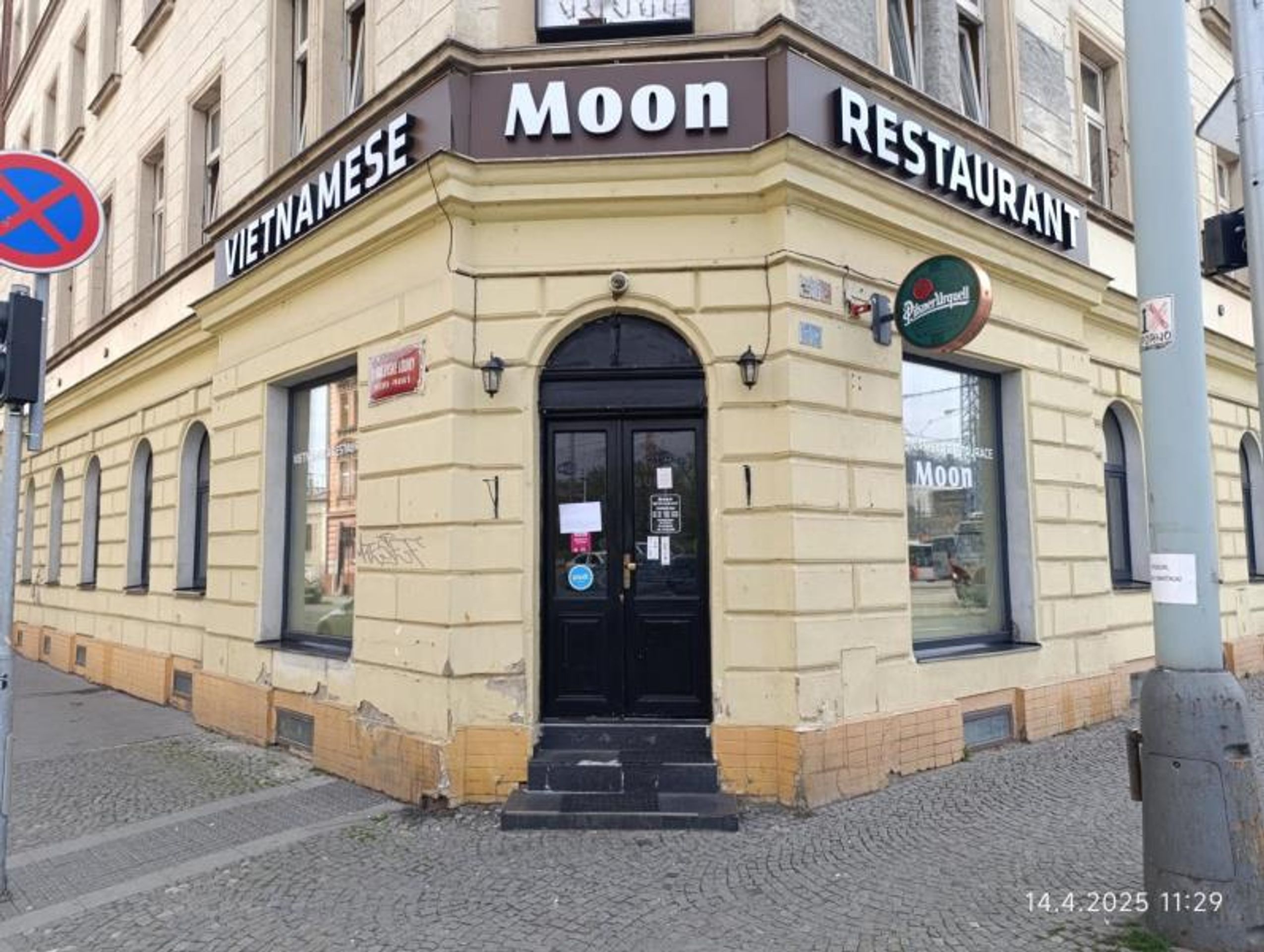 Moon Restaurant, Praha (1) - Kontroly inspekce SZPI (75/81)