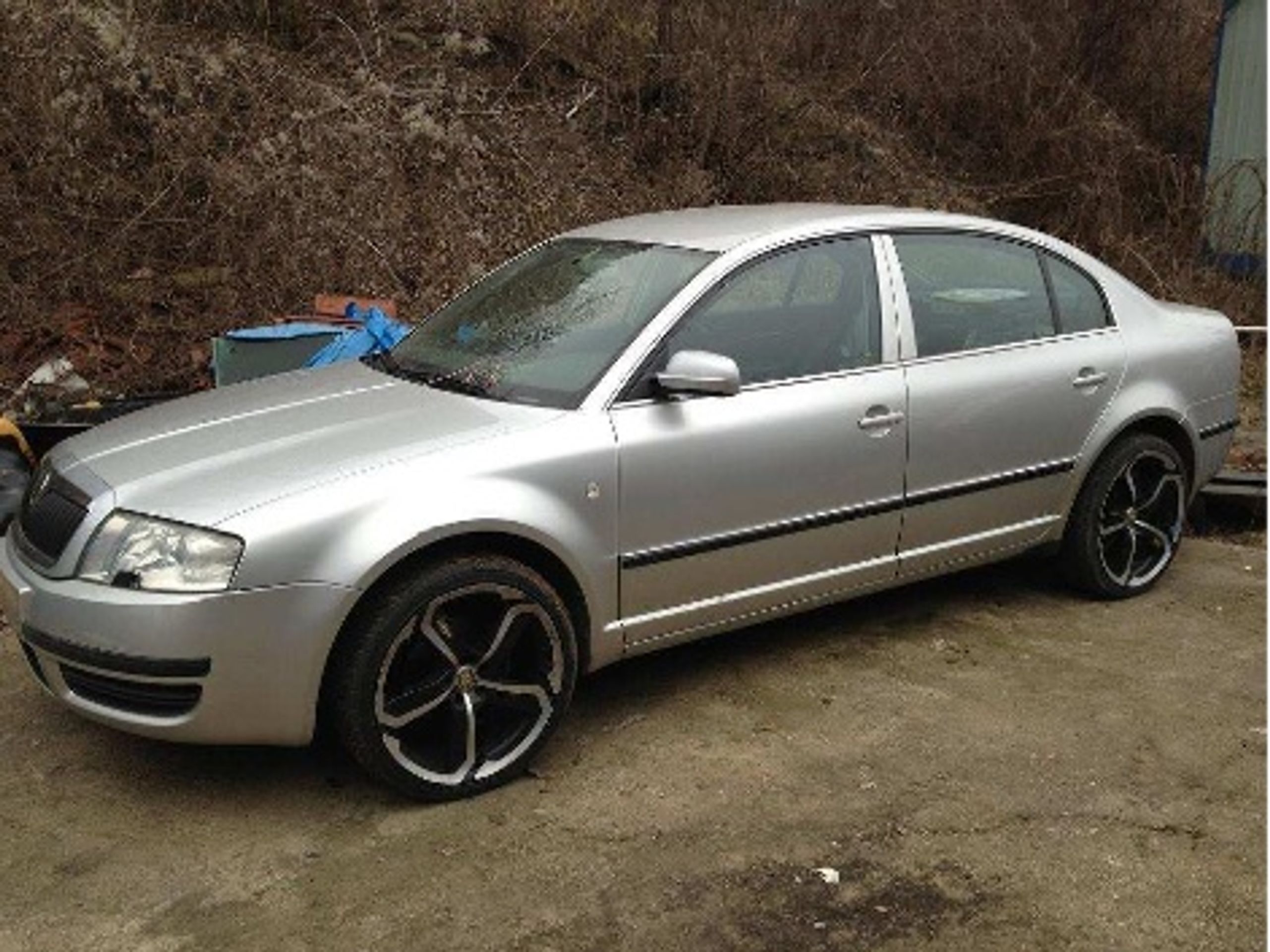 Škoda Superb - Nabídka v exekučních dražbách (1/8)