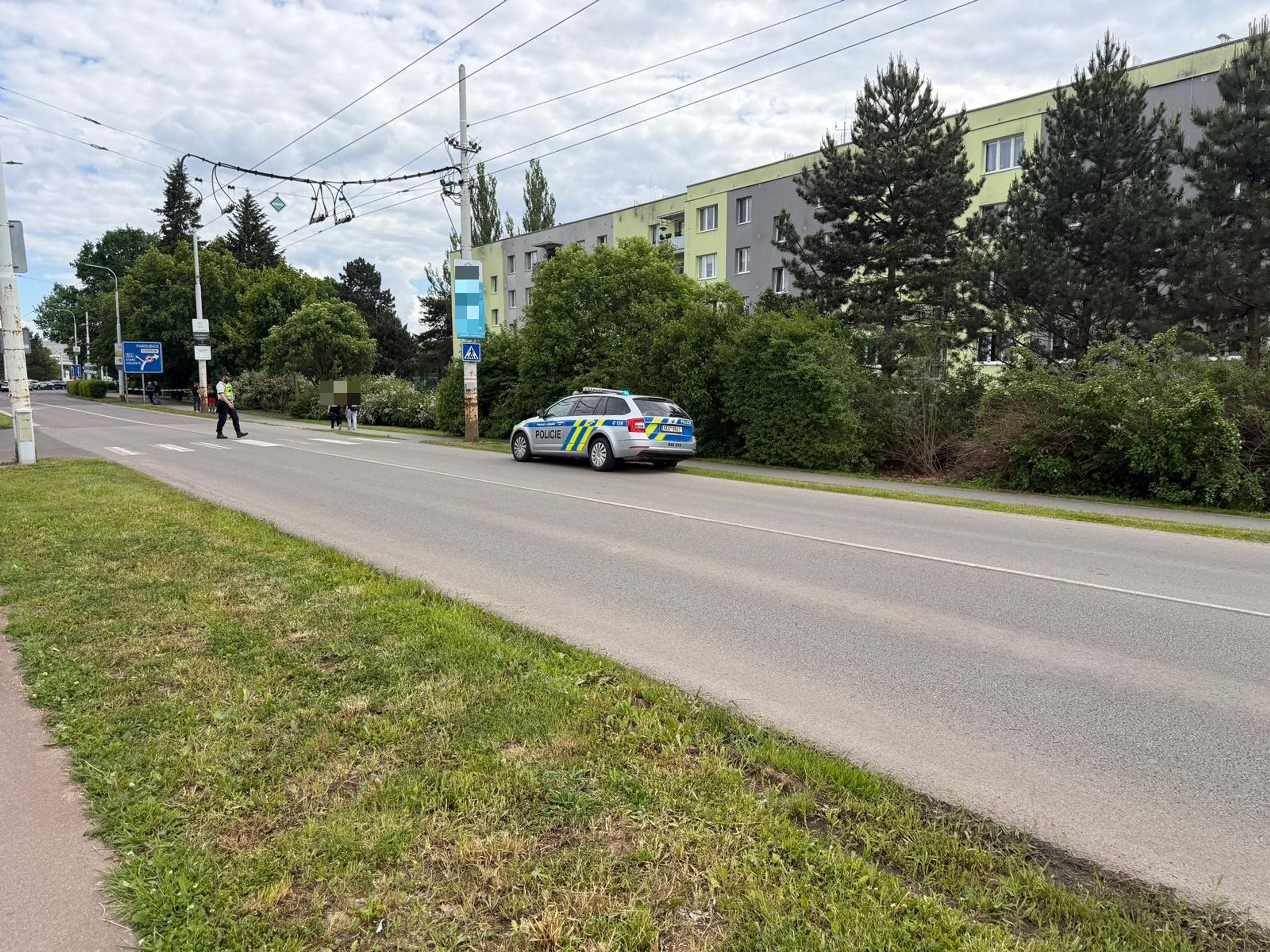 Policejní zásah na ulici Poděbradská v Pardubicích - Policejní zásah na ulici Poděbradská v Pardubicích (3/13)