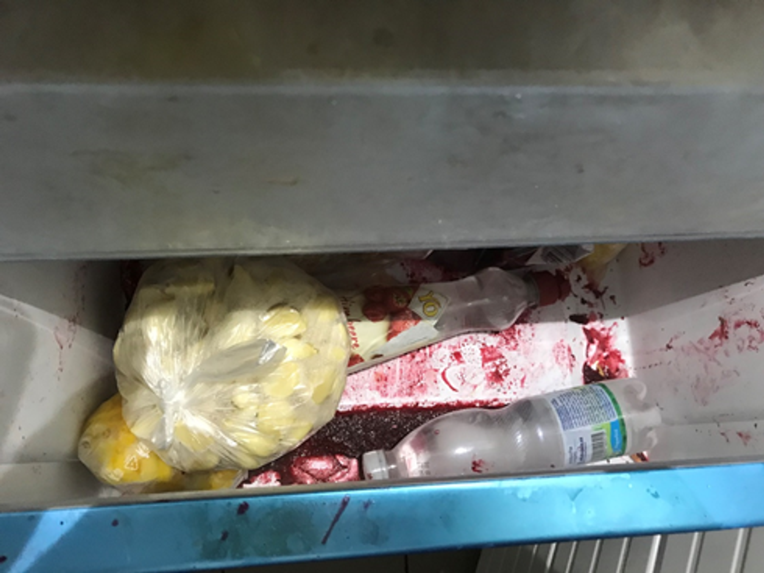 Nedostatky v provozní hygieně - Nedostatky v provozní hygieně (5/7)