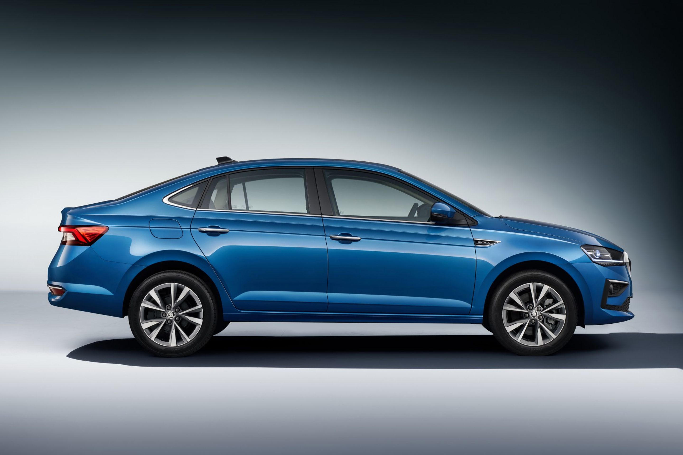 Sedan Škoda Slavia - Elegantní sedan Škoda Slavia pro indický trh (4/14)
