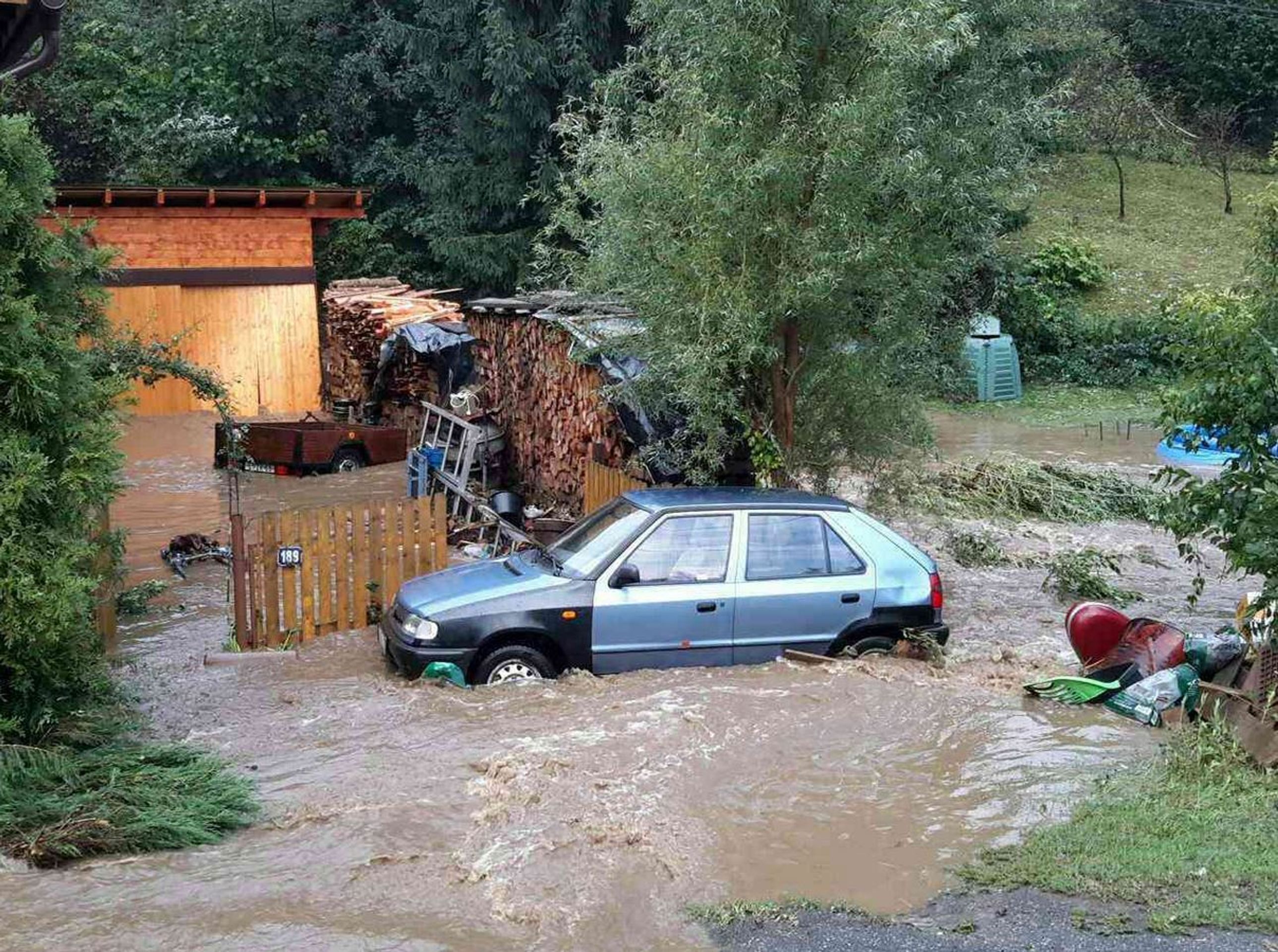 Blesková povodeň ve Štítech na Šumpersku - 1 - GALERIE: Do Česká dorazily silné bouřky (9/19)