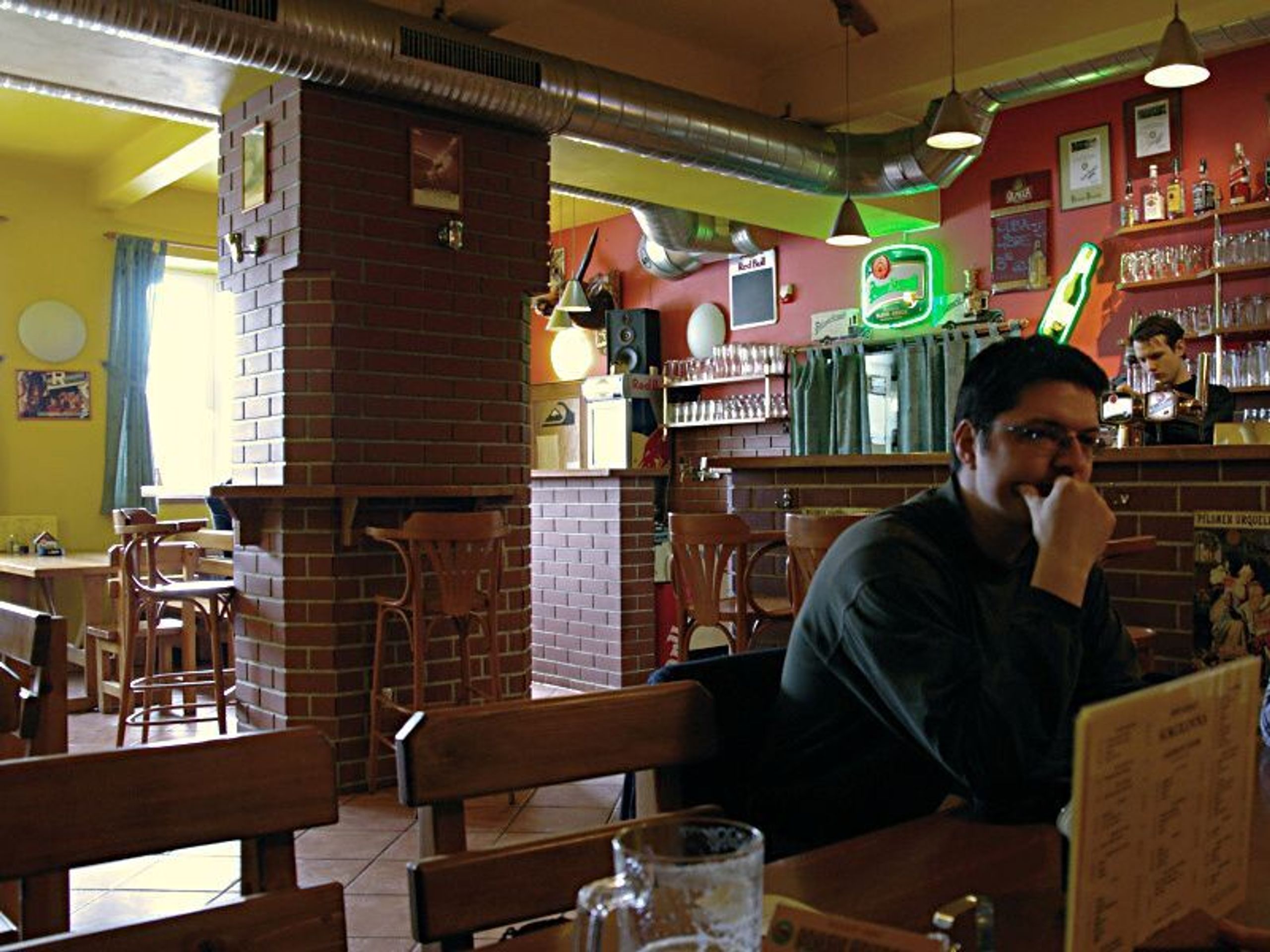 galerie nádraž 1 - galerie nádraž 1 (2/7)