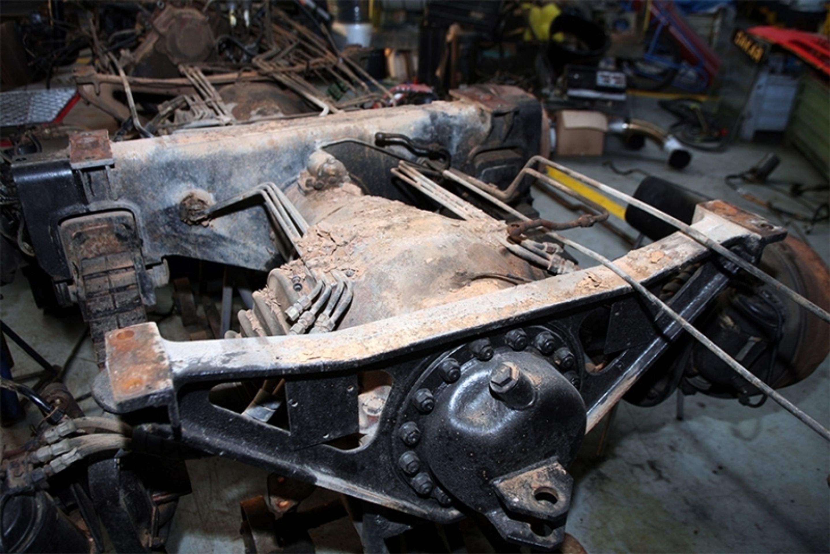 Tatra - 21 - GALERIE: Renovace závodní Tatry 815 6x6 VE "Ostrý-II" (14/16)