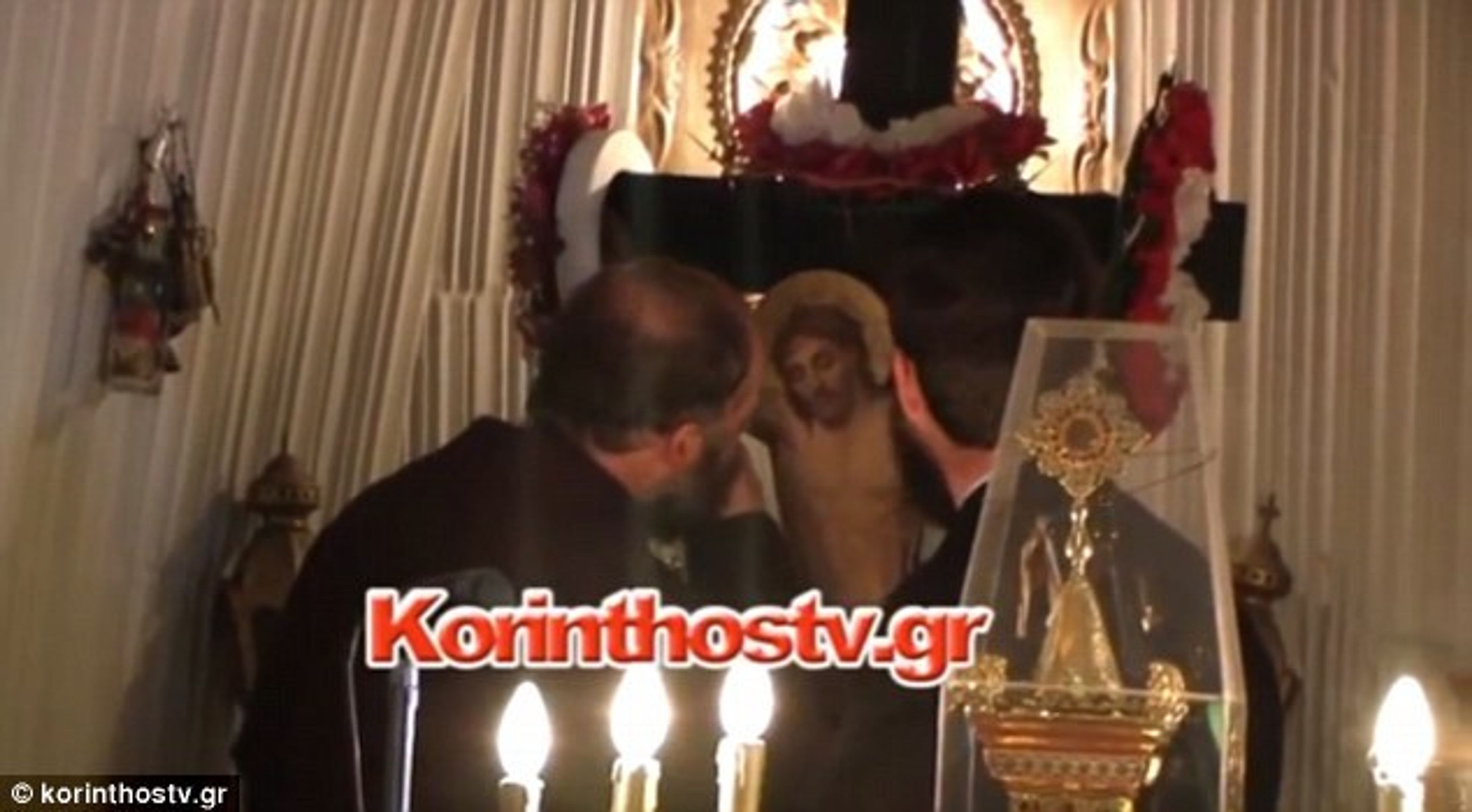 Zázrak - plačíčí ikona v řeckém kostele - 1 - GALERIE: Zázrak v řeckém kostele - plačící ikona (3/4)