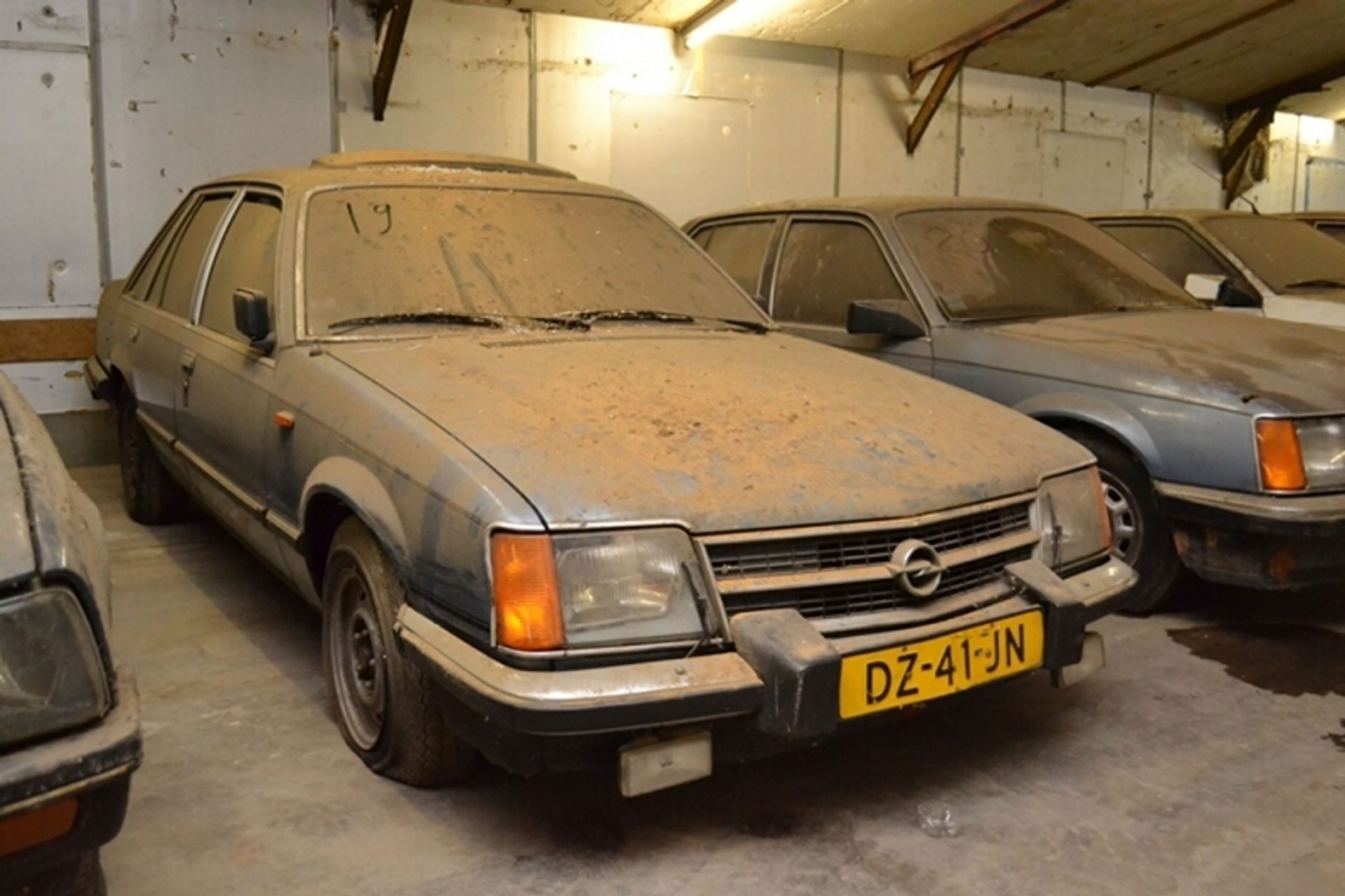 Nálezené automobily značky Opel ve stodole - 17 - GALERIE: Nálezené automobily značky Opel ve stodole (17/24)