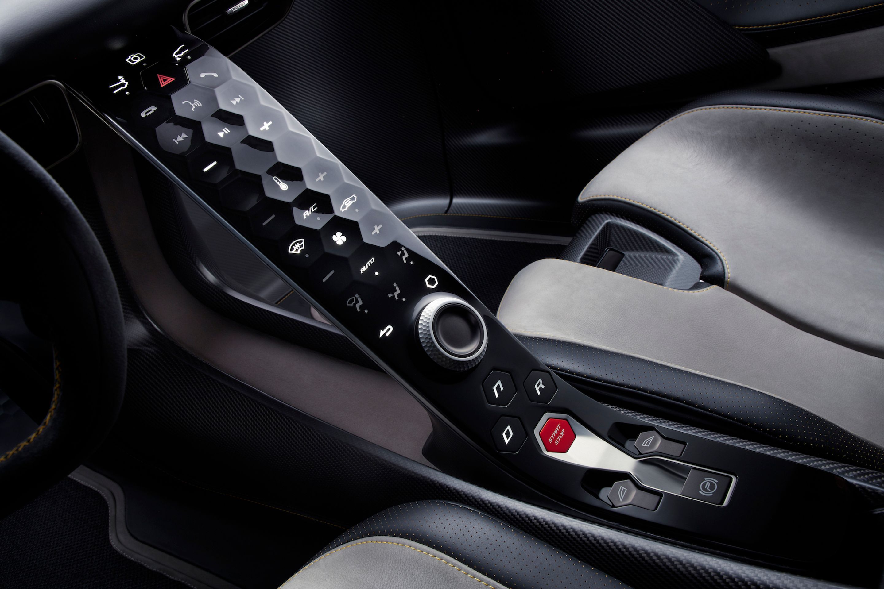 Lotus Evija - 12 - Fotogalerie: Lotus Evija má být nejvýkonnějším autem světa (11/13)