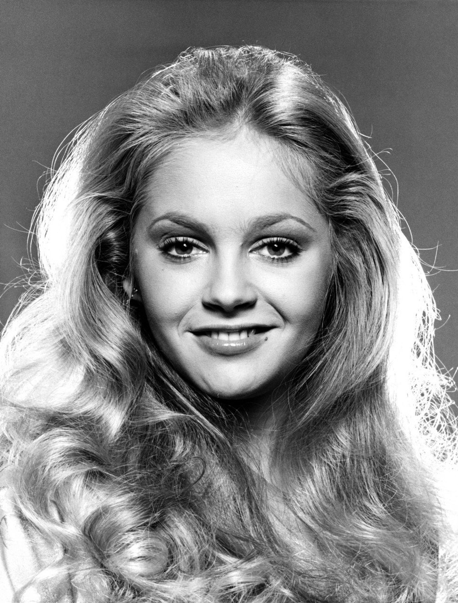 Charlene Tilton v seriálu Dallas - GALERIE: První epizoda Dallasu měla premiéru před 40 lety (3/14)