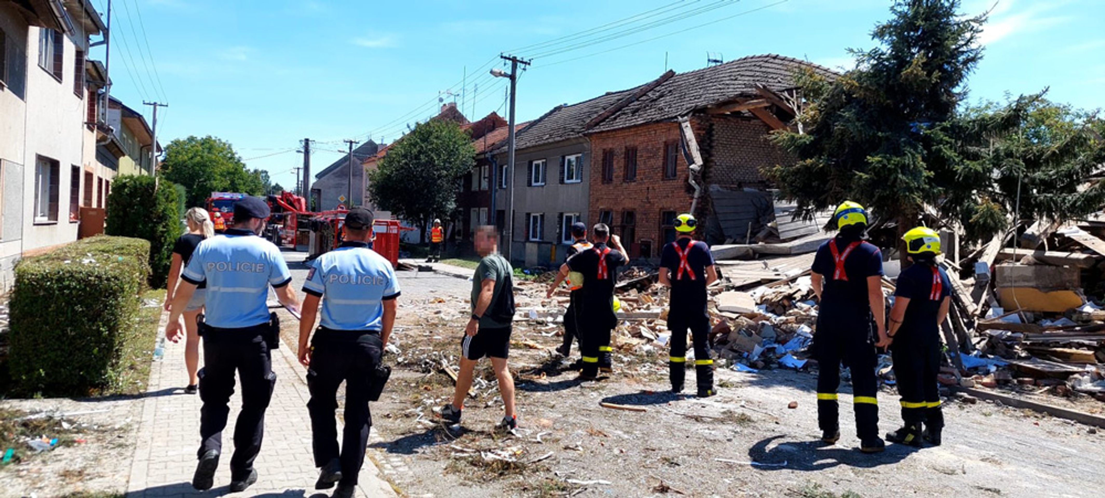 Exploze u Prostějova (11) - Výbuch domu v Olšanech u Prostějova (3/14)