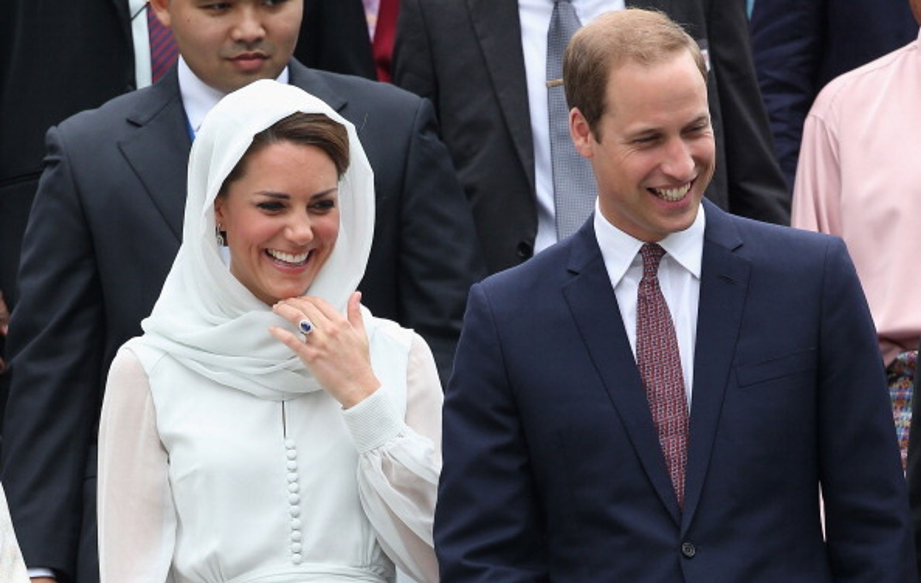 Kate Middleton - 5 - Časopis zveřejnil nahé fotky Kate Middleton (2/6)