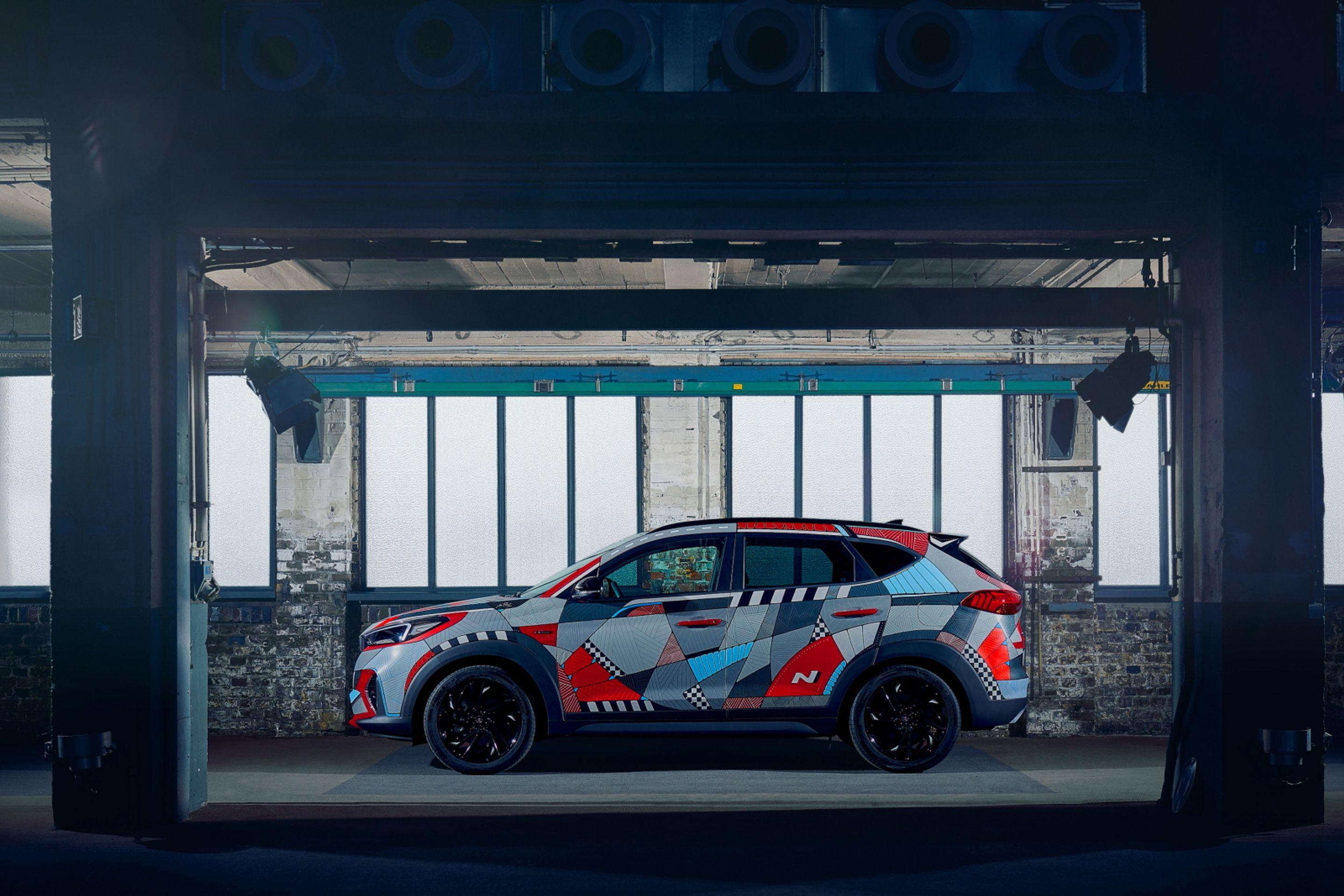 Hyundai Tucson N Line - 11 - Fotogalerie: Tucson N Line jako umělecké dílo (5/12)