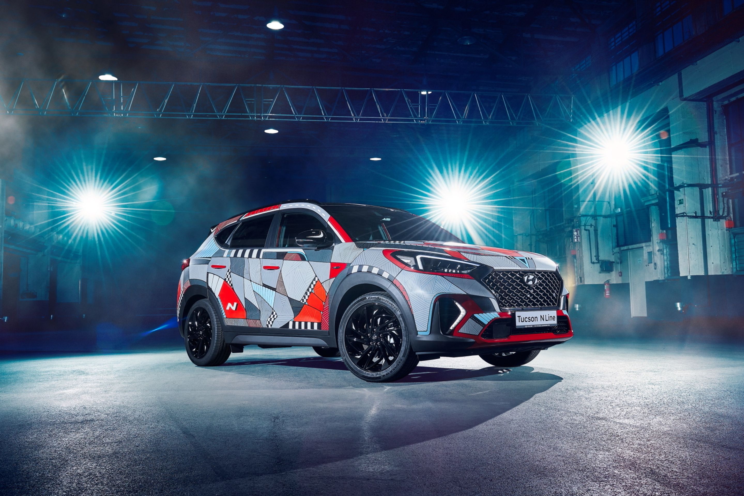Hyundai Tucson N Line - 3 - Fotogalerie: Tucson N Line jako umělecké dílo (11/12)