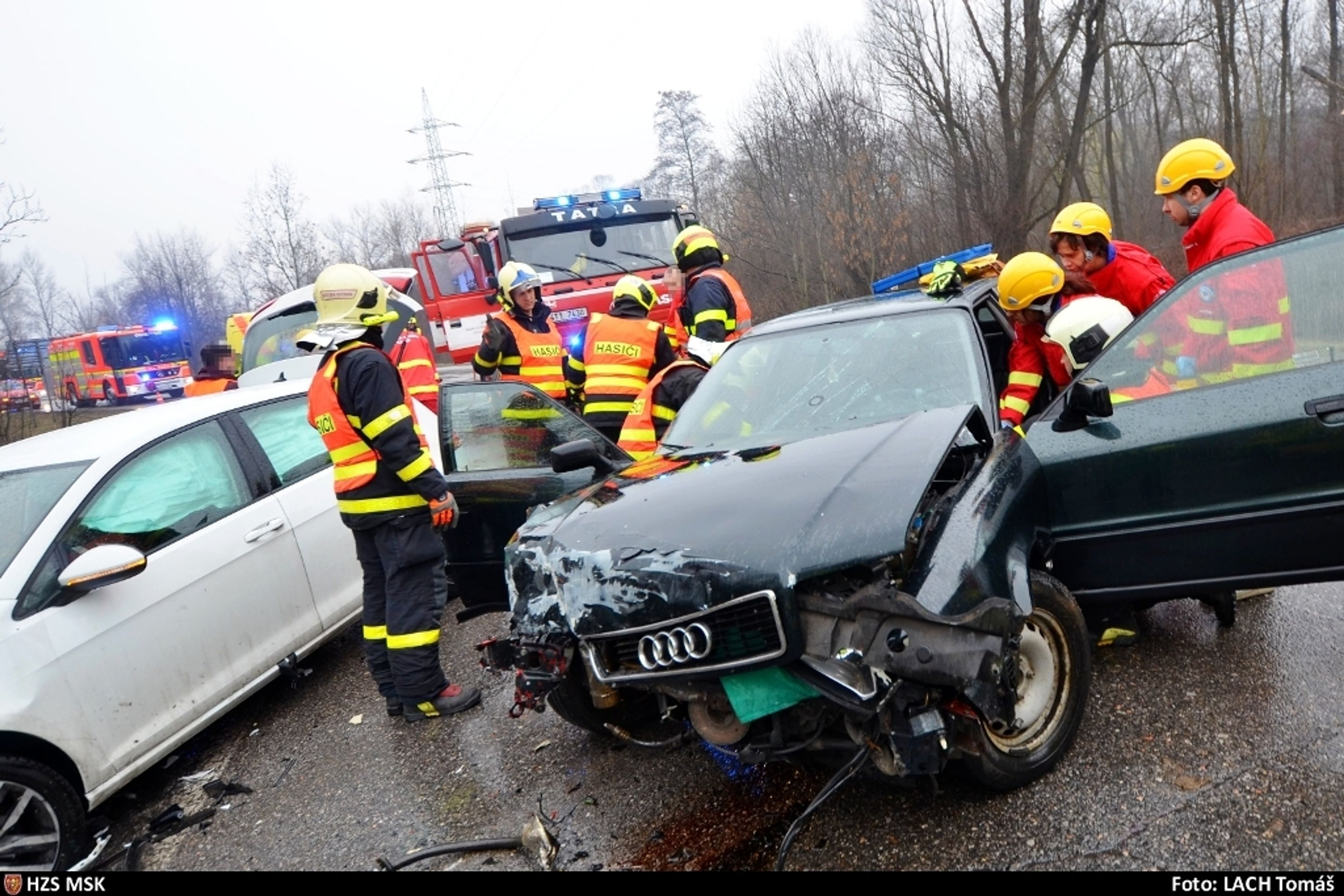 Páteční dopravní nehody v Moravskoslezském kraji - 7 - GALERIE: Páteční dopravní nehody v Moravskoslezském kraji (7/11)