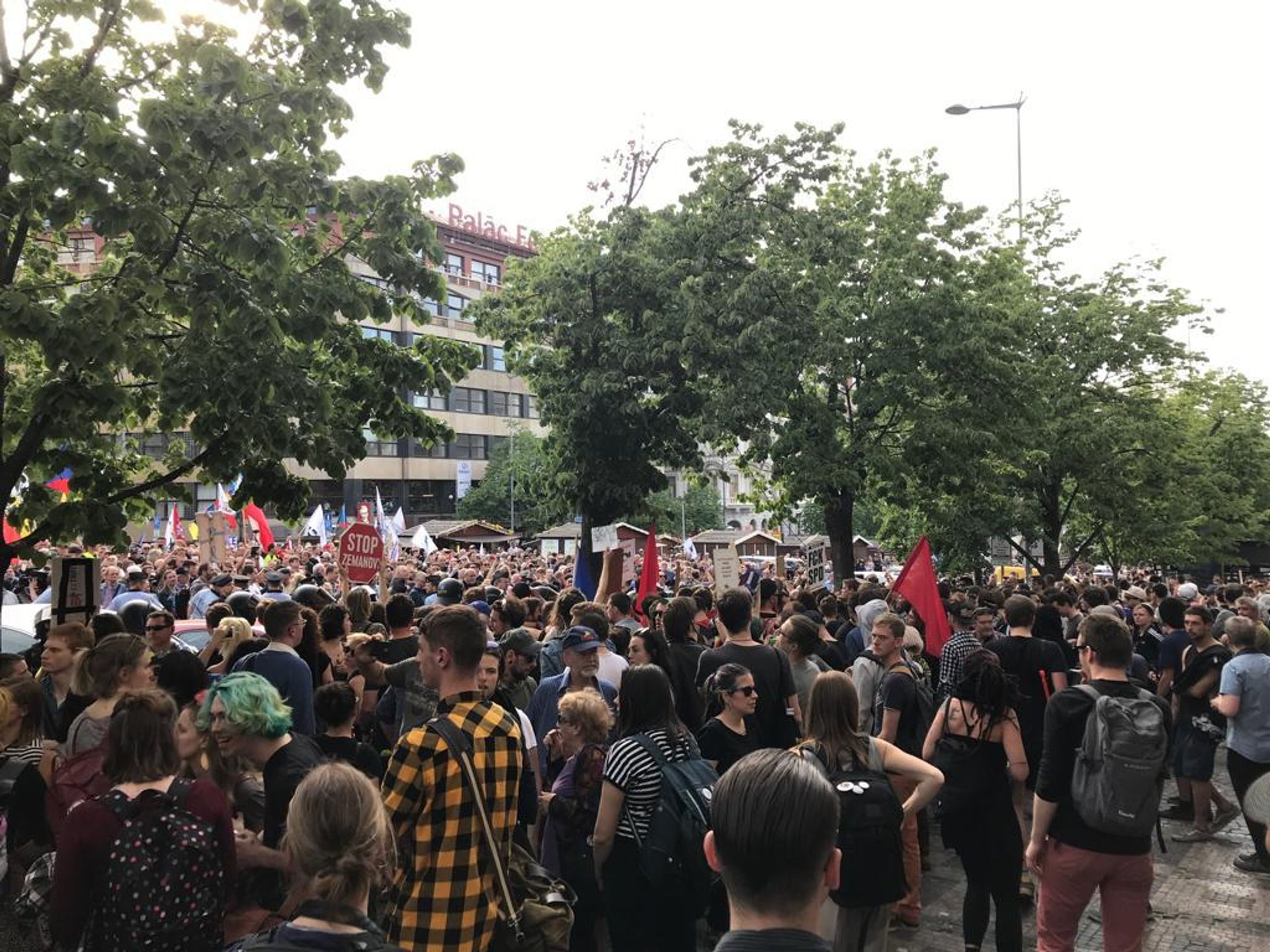 Demonstrace SPD na Václavském náměstí - 1 - GALERIE: Demonstrace SPD na Václavském náměstí (1/13)