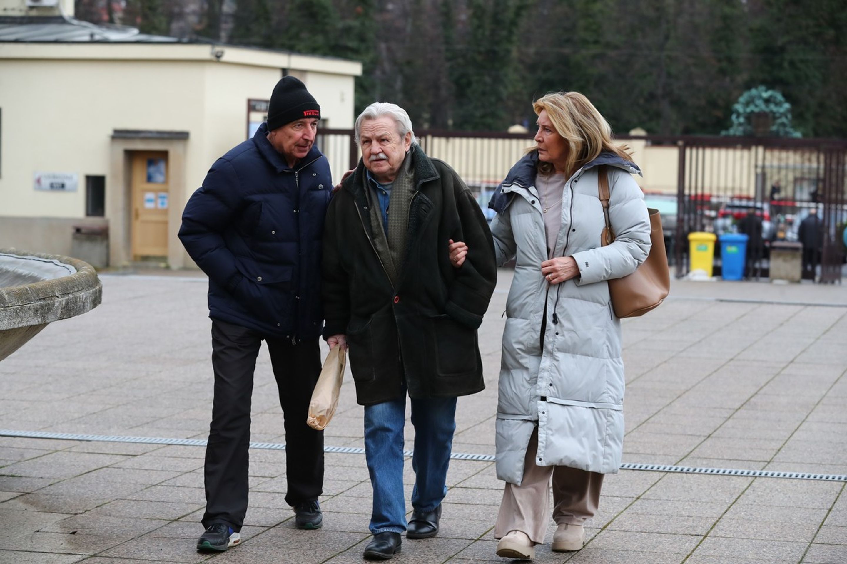 Rozloučení s Pavlem Chrastinou -Pavel Sedláček, Helena Rytířová - Rozloučení s Pavlem Chrastinou (2/6)