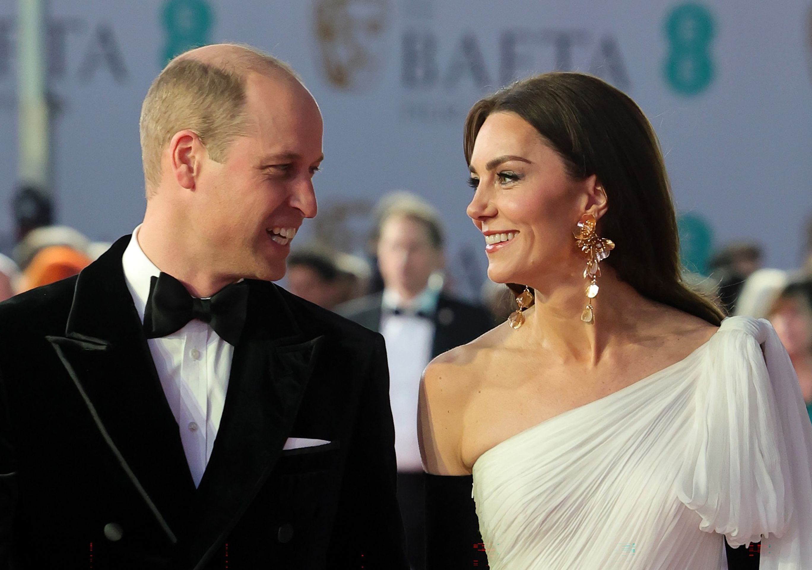 Kate Middleton princ William - Princ a princezna z Walesu na filmových oceněních BAFTA (3/4)