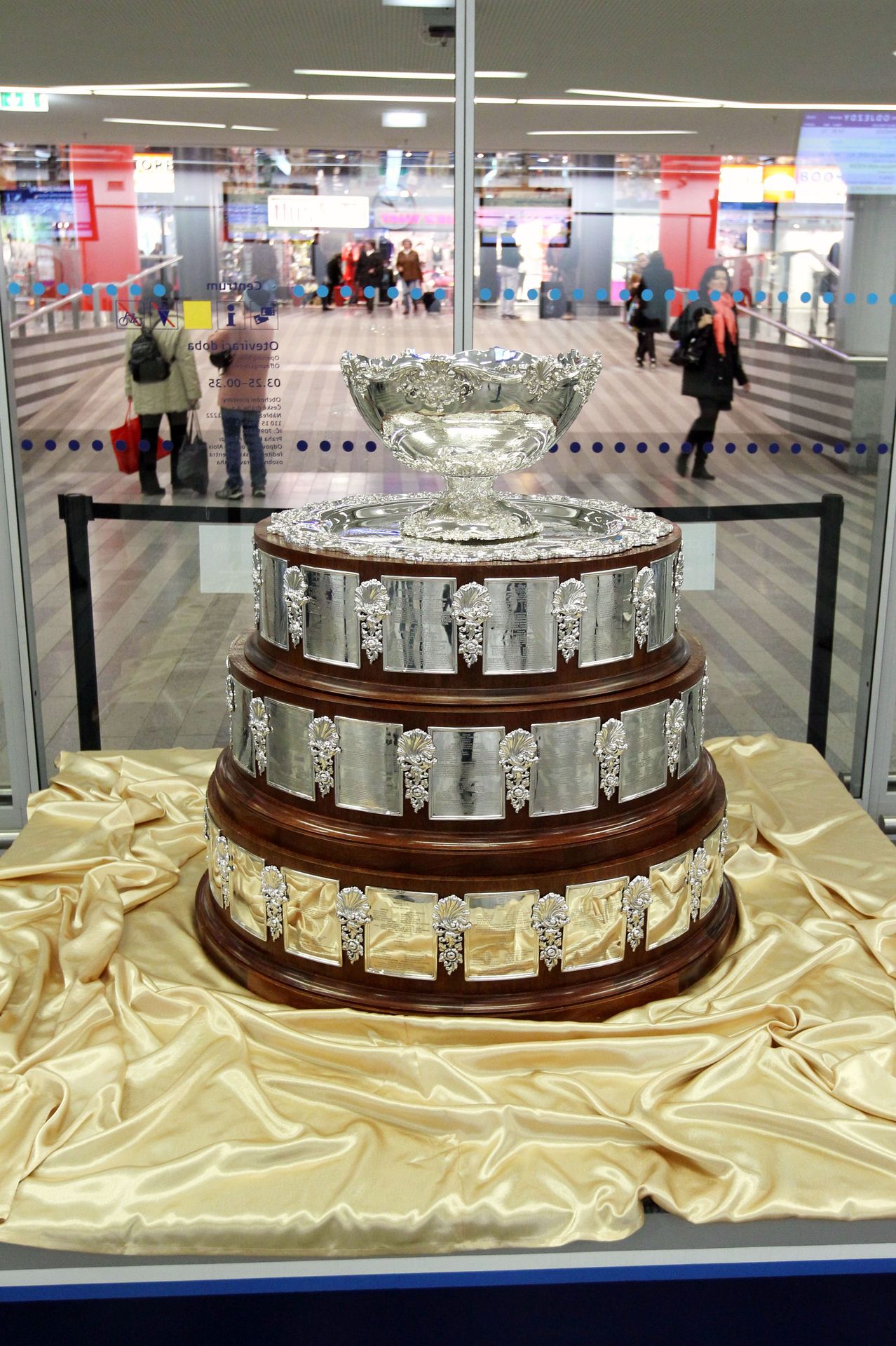 Davis Cup - Davis Cup: Toto je SALÁTOVÁ MÍSA (6/7)