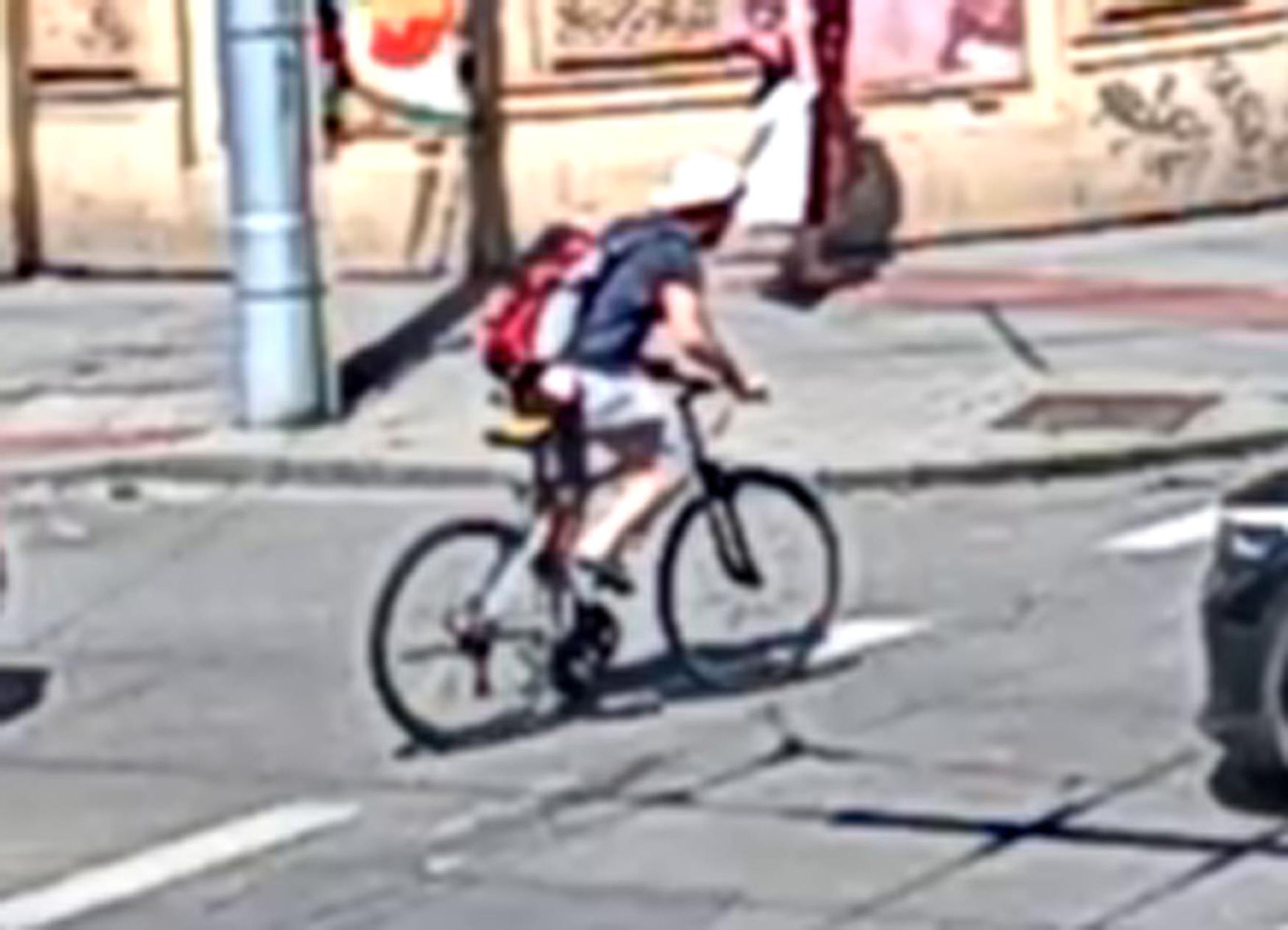Cyklista (1) - Hledaný cyklista (3/4)