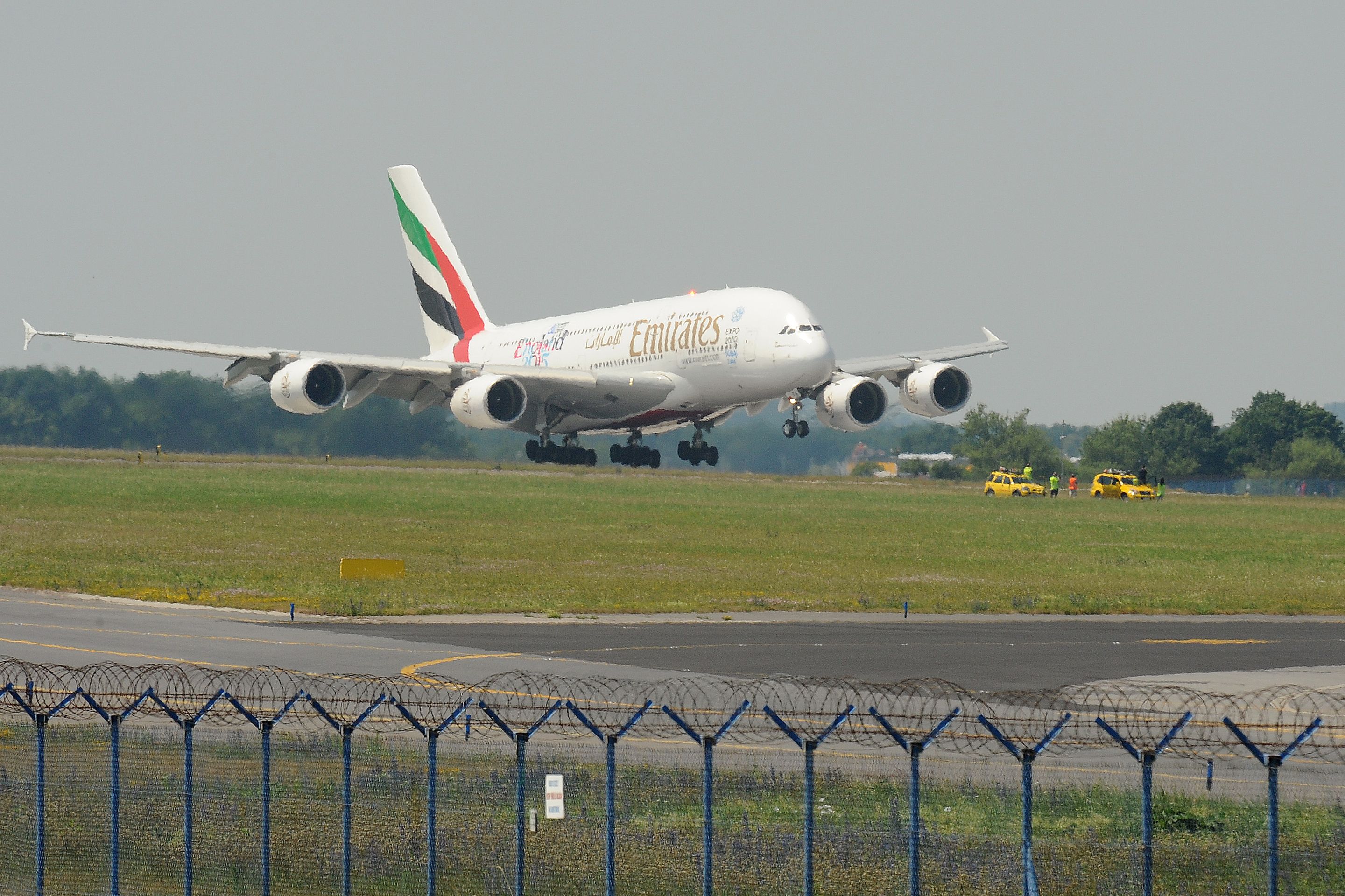 Přílet Airbusu A380 do Prahy - 5 - GALERIE: Přílet Airbusu A380 do Prahy (5/7)