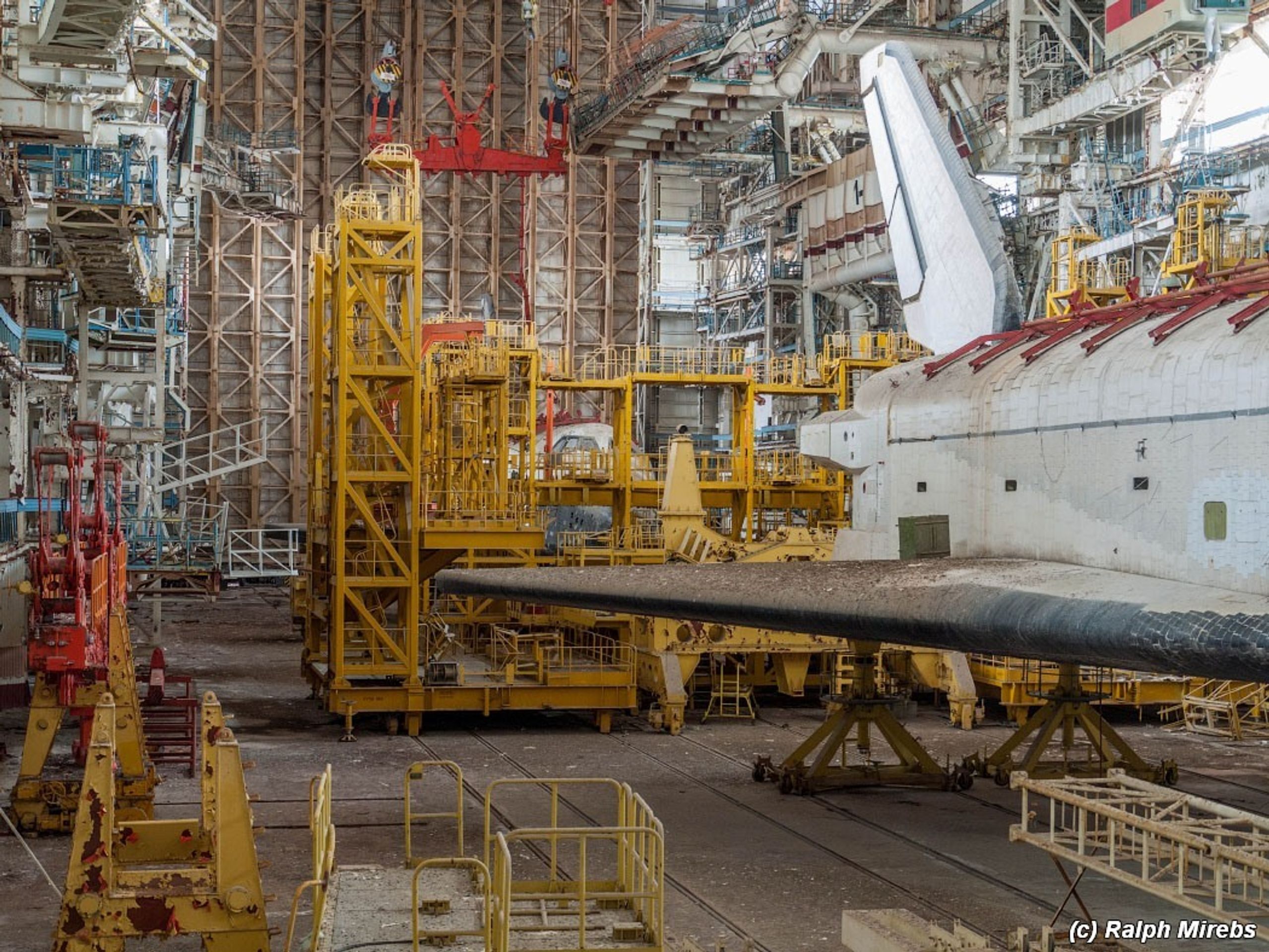 Hangár pro sovětské raketoplány - 1 - GALERIE: Hangár pro sovětské raketoplány (57/57)