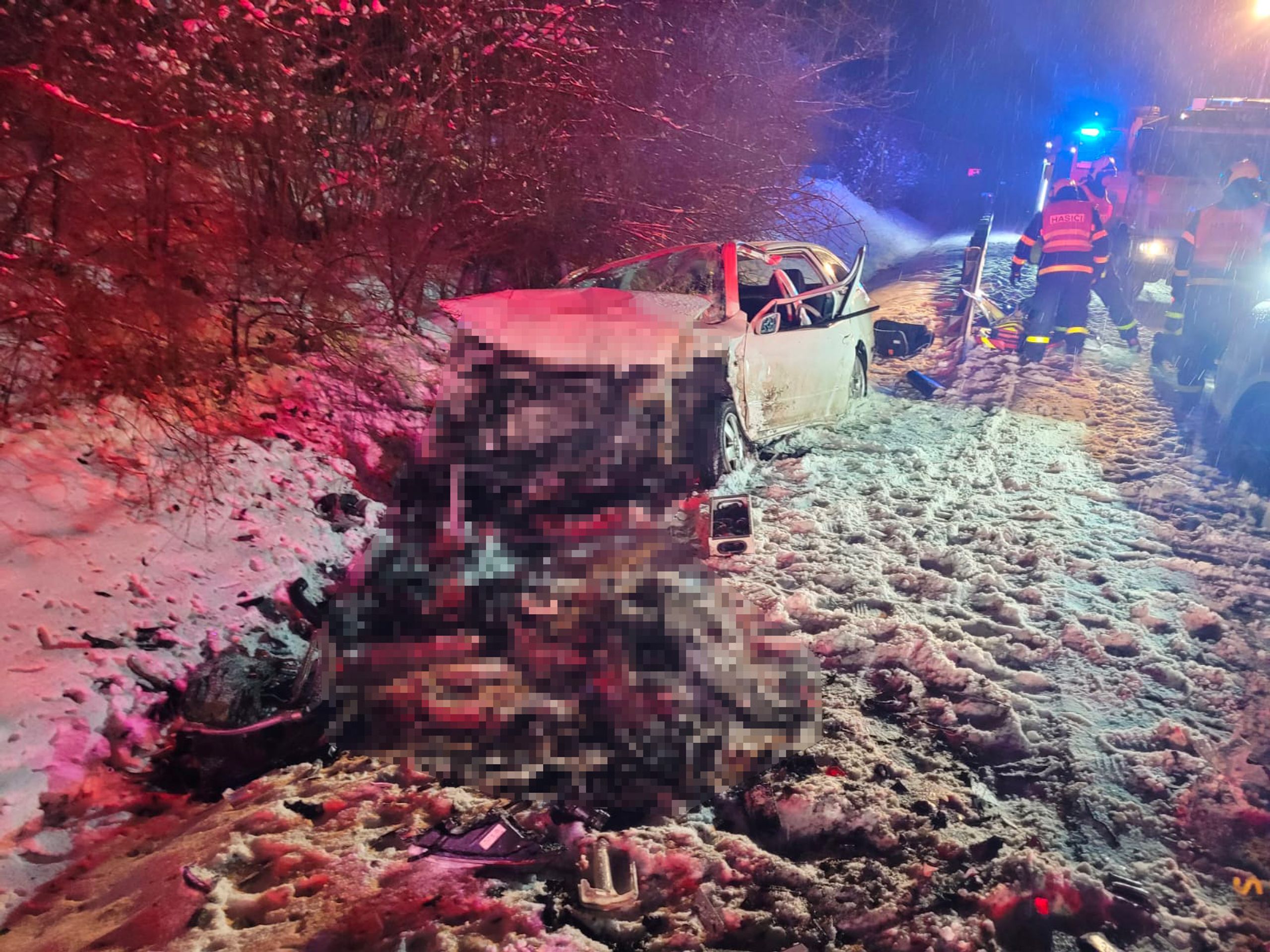 Vážná dopravní nehoda ve Starém Bohumíně (1) - Vážná dopravní nehoda ve Starém Bohumíně (2/3)