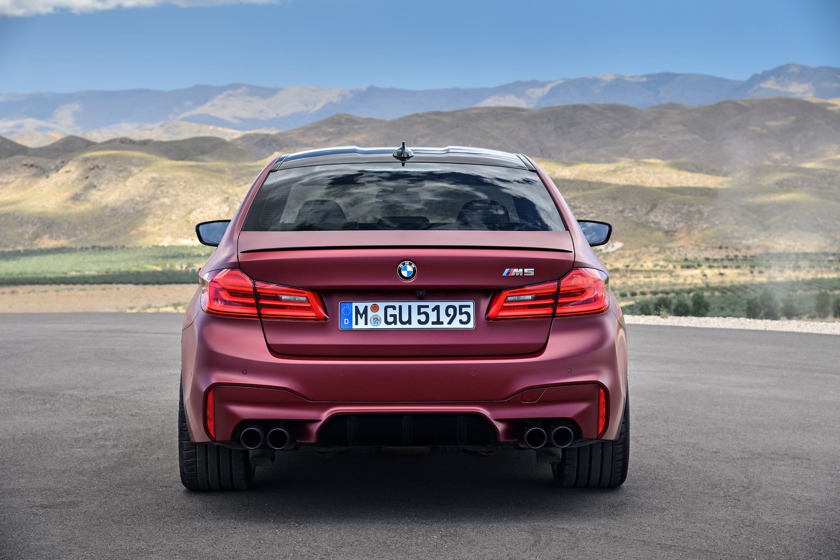 BMW - 32 - GALERIE: BMW M5 Oficiálně (18/23)