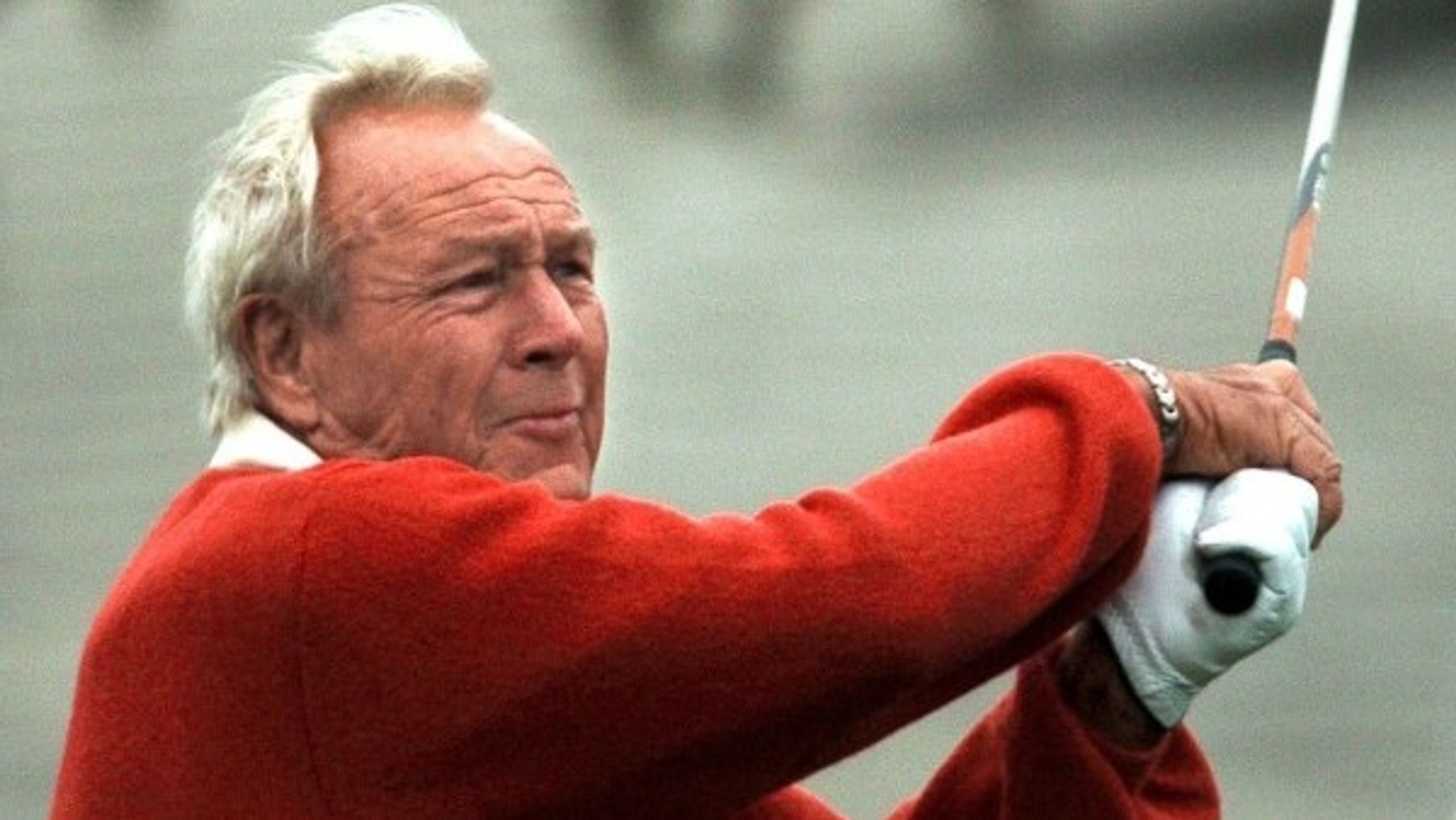 Sportovní svět přišel také o skvělého golfistu Arnolda Palmera, uznával ho i Tiger Woods - GALERIE: Rok 2016: O koho přišel sportovní svět už napořád? (10/13)