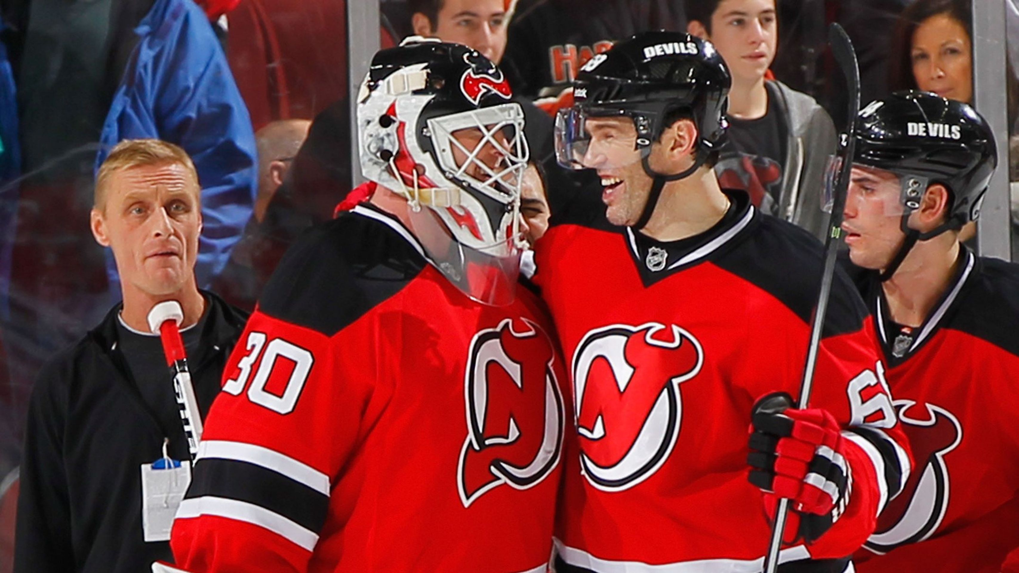 Jaromír Jágr a Martin Brodeur (New Jersey) - Fotogalerie: Martin Brodeur a Radek Dvořák ukončili kariéru (2/6)