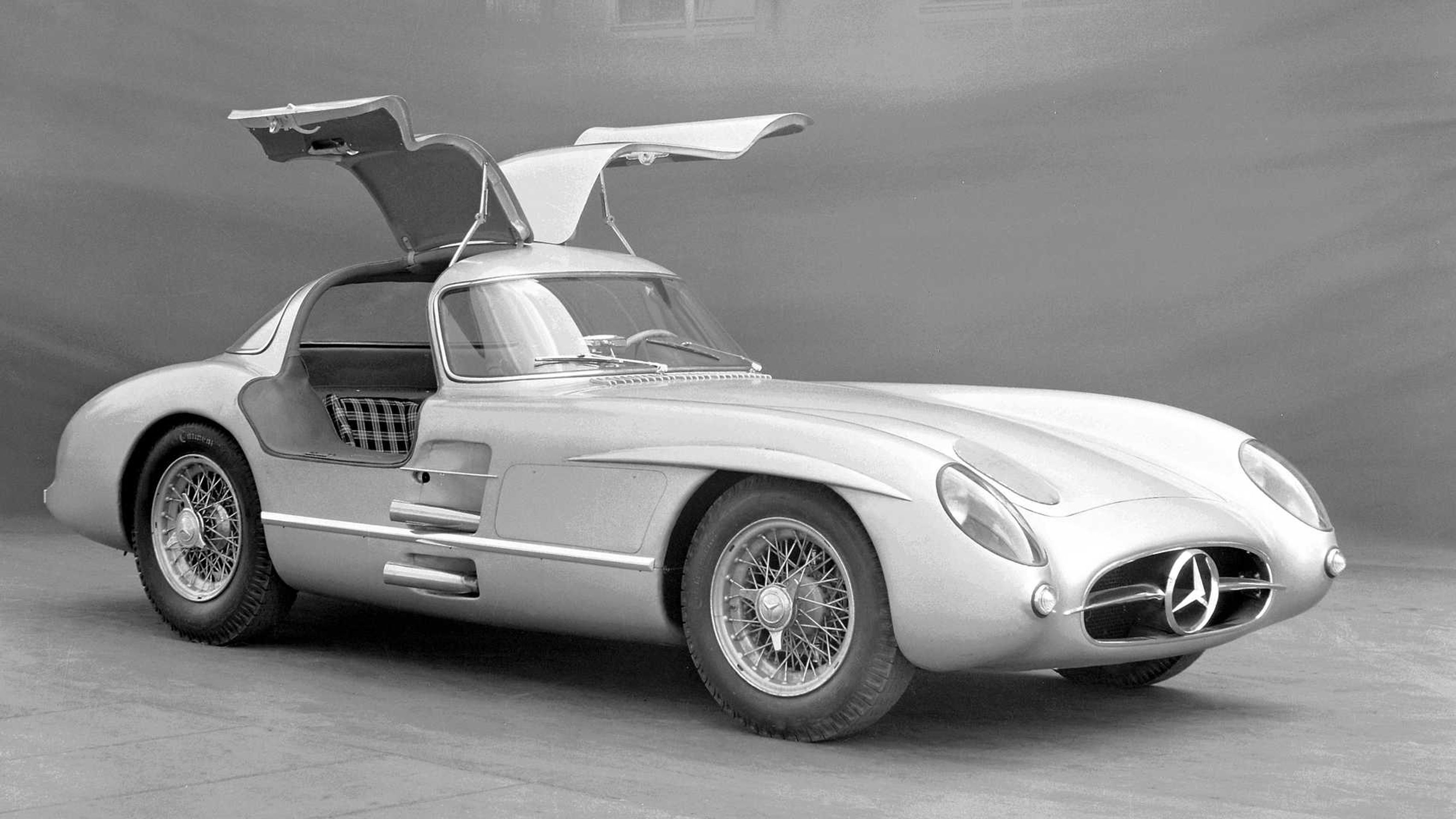 Mercedes-Benz 300 SLR Uhlenhaut Coupe z roku 1955 - Nejdražší auto světa: 300 SLR Uhlenhaut Coupe z roku 1955 (7/20)