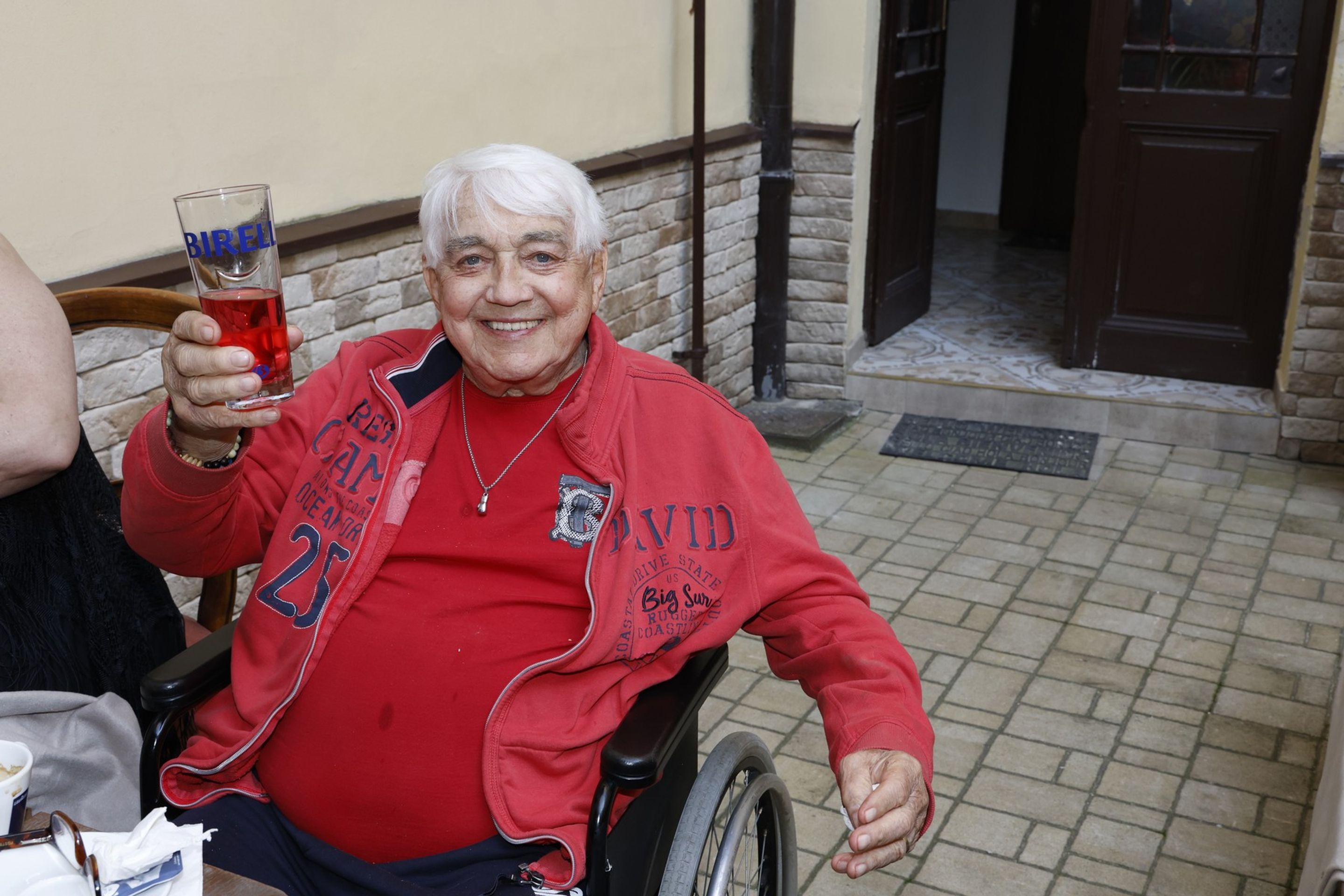 Jiří Krampol, 13. 6. 2025 - Jiří Krampol na oslavě Antonína Gondolána, 13. 6. 2025 (6/7)