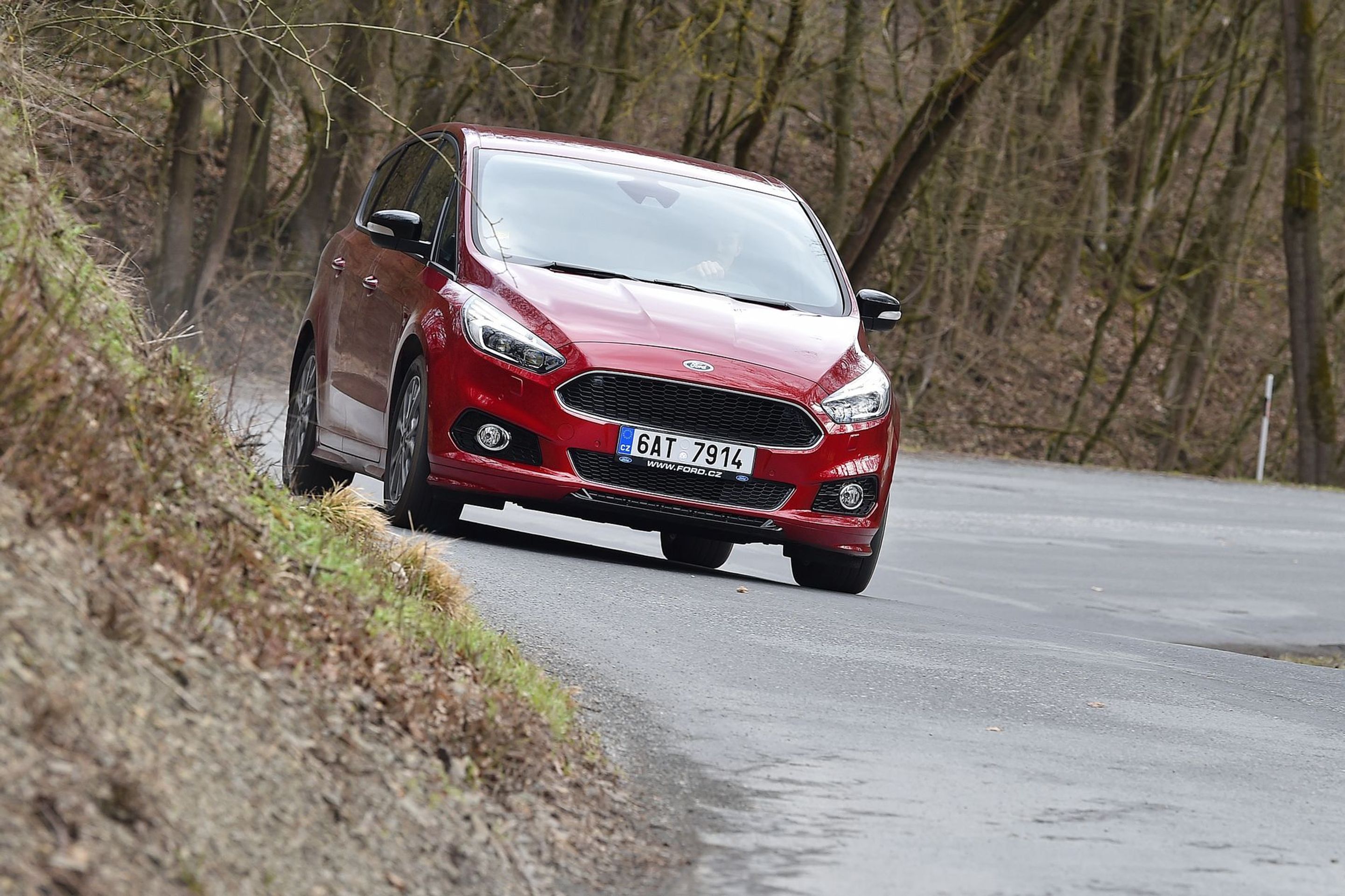 Ford S-Max - 18 - GALERIE: Ford S-Max (15/21)
