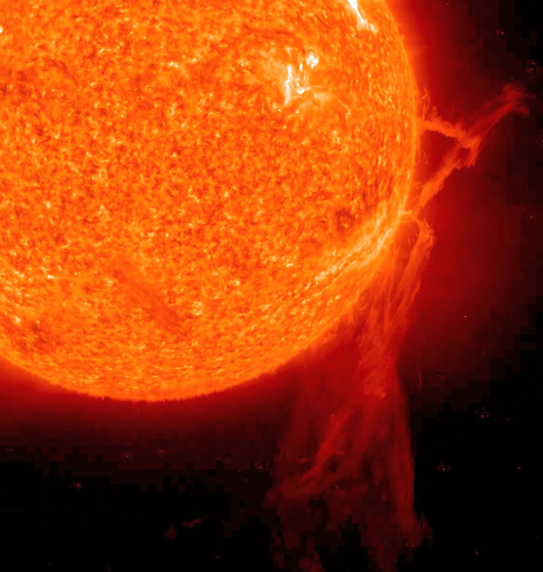 Sluneční erupce, 2010 - Sluneční bouře (5/5)