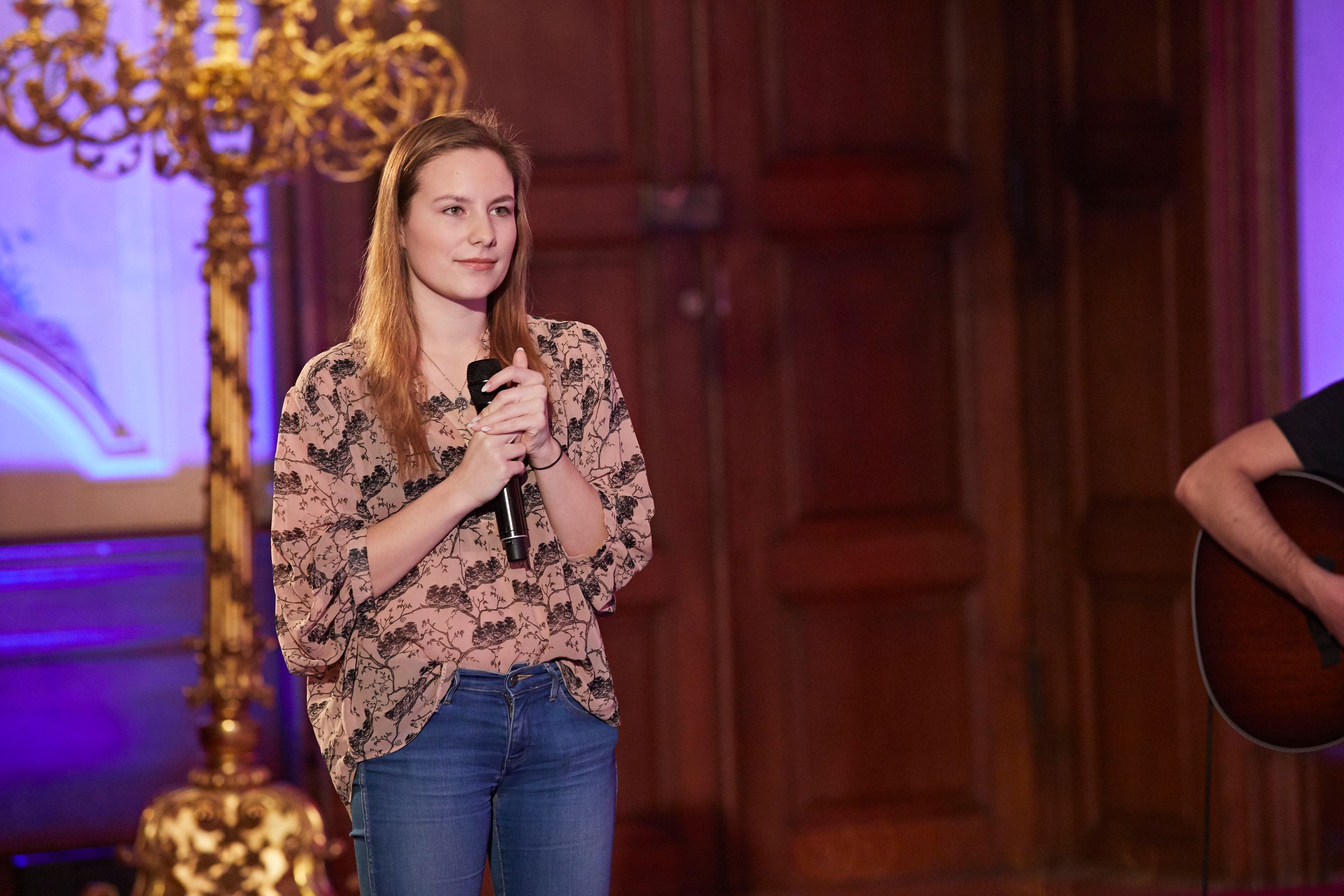 Emma Drobná překvapila soutěžící! - 5 - GALERIE: Emma Drobná překvapila soutěžící v SuperStar (5/5)