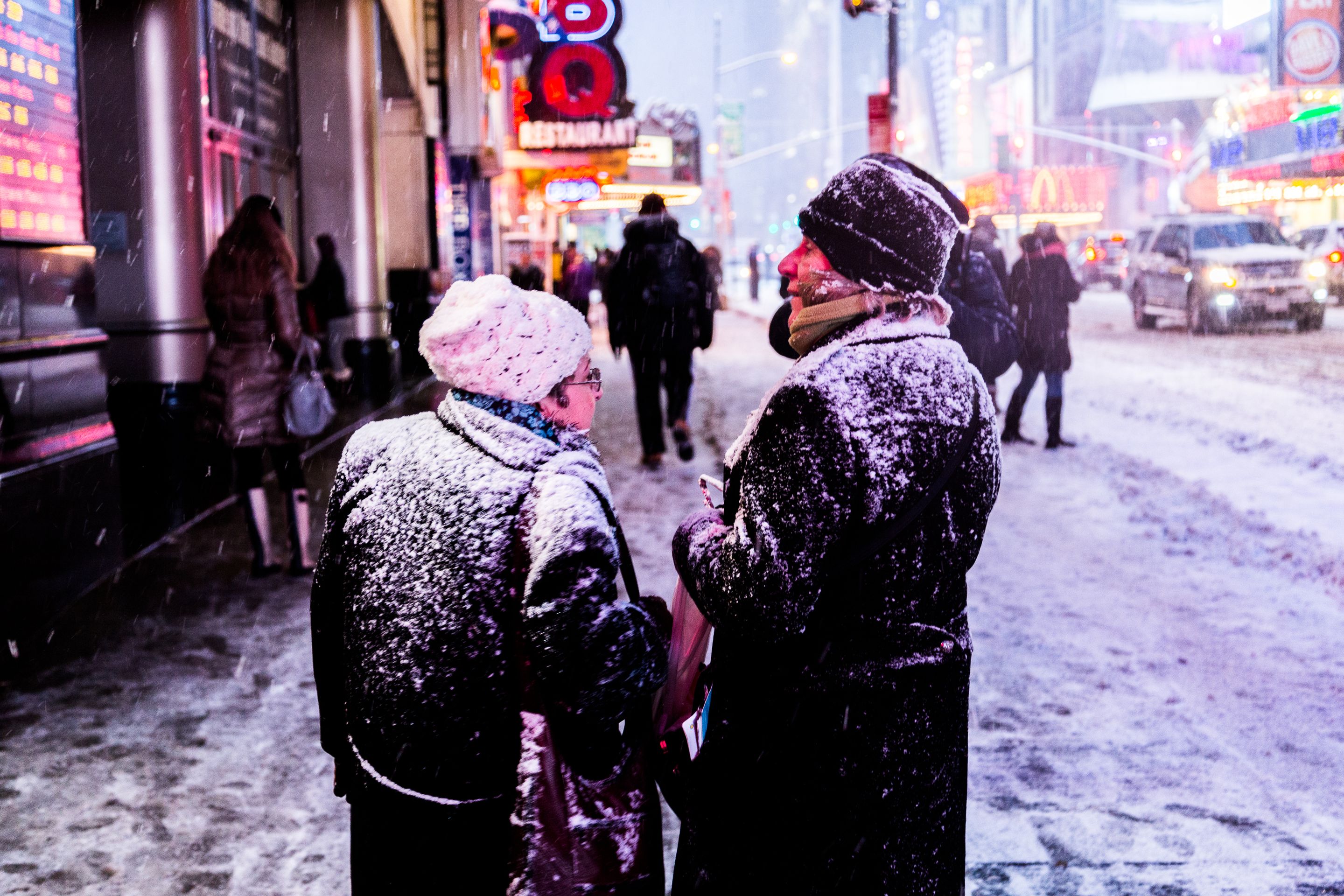 Sněhová bouře v New Yorku - 8 - GALERIE: Sněhová bouře ochromila New York (4/11)