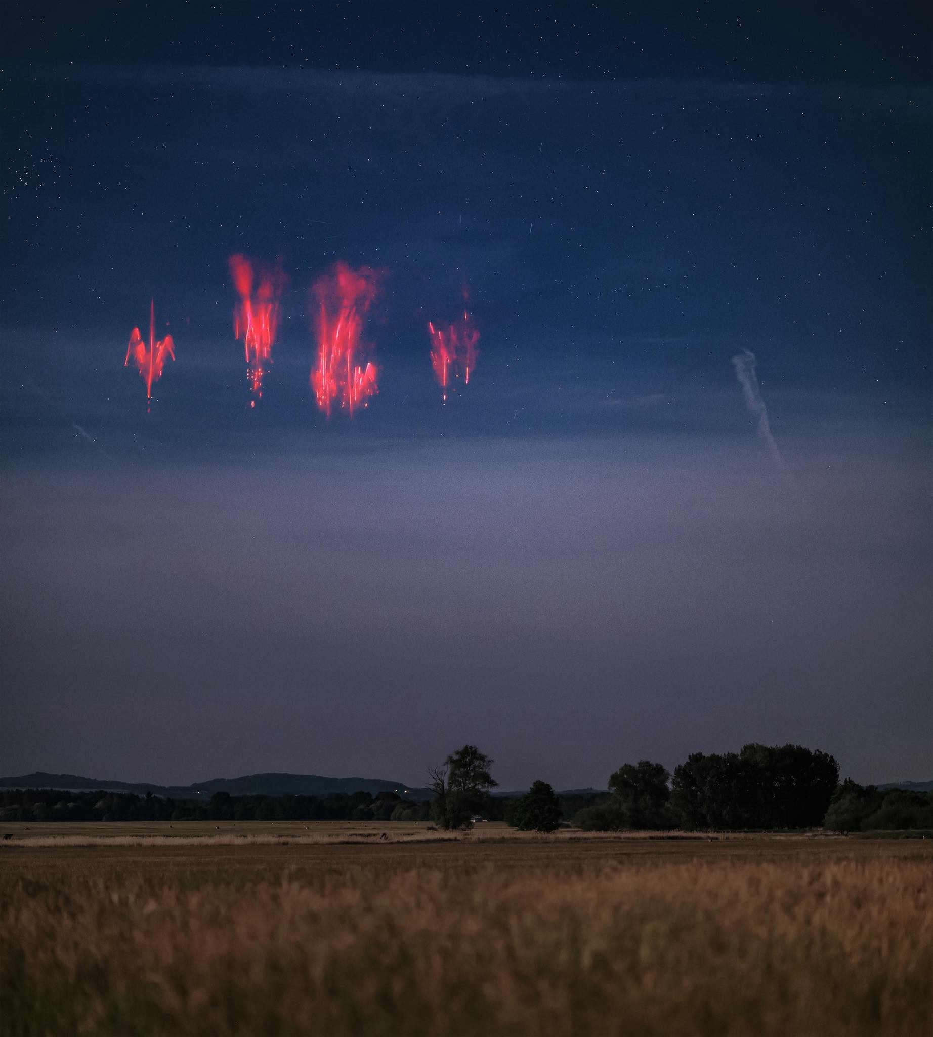 Rudí skřítci